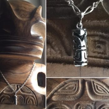 Pendentif tiki en onyx et argent CLATK